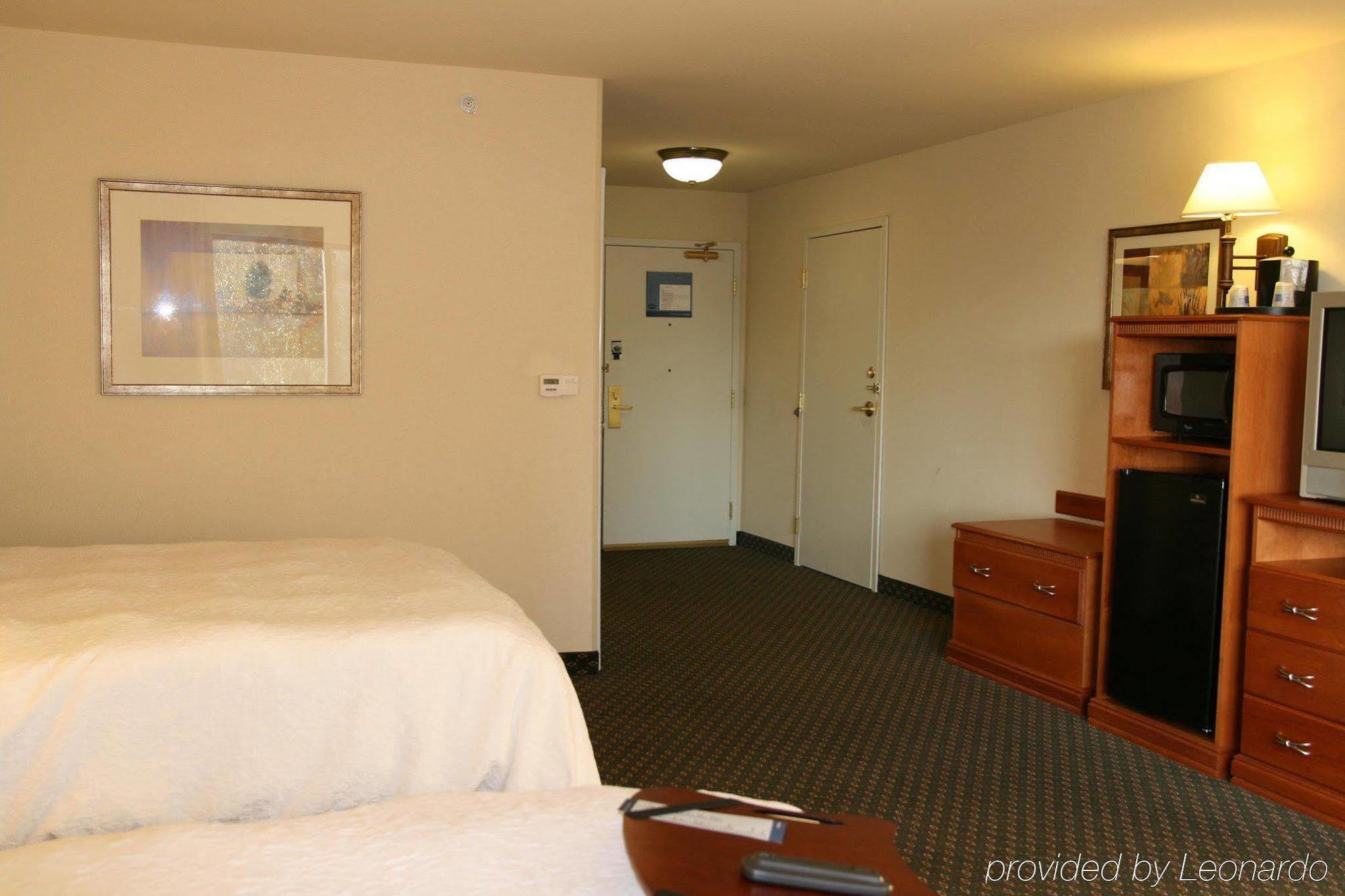 Hampton Inn Wichita Falls-Sikes Senter Mall Oda fotoğraf